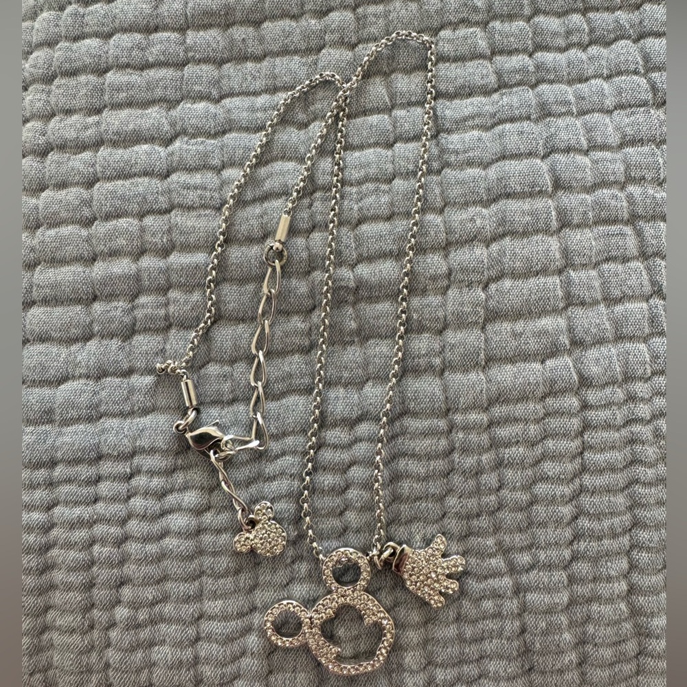New Disney Swarovski Choker Necklace - Picture 3 of 3
